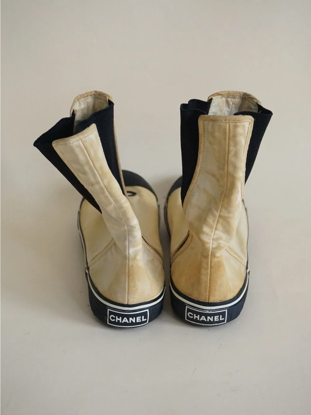 Vintage Chanel Ivory Cotton / Black Rubber Ankle Booties - Size 39 AS IS